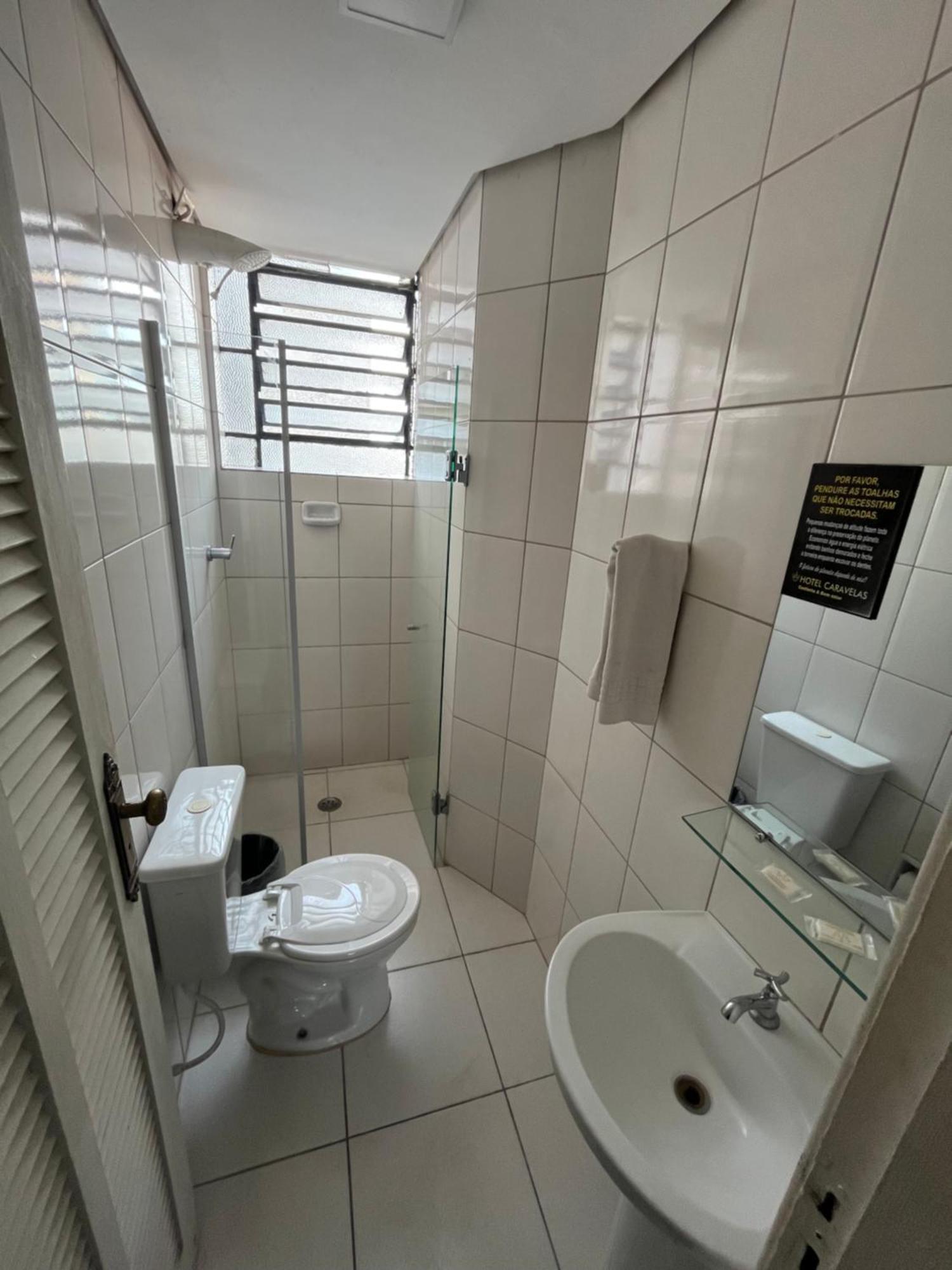 Carabelas - Proximo A 25 De Marco E Bras Hostel São Paulo