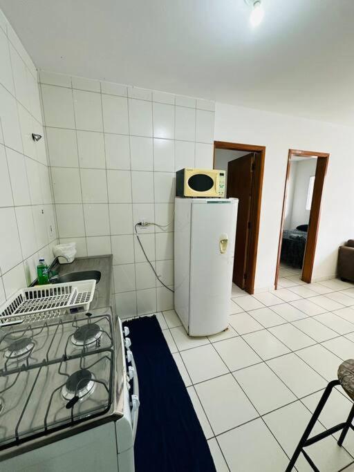 Apto 2 Mobiliado Cachoeirinha - Cod 06 Apartamento *