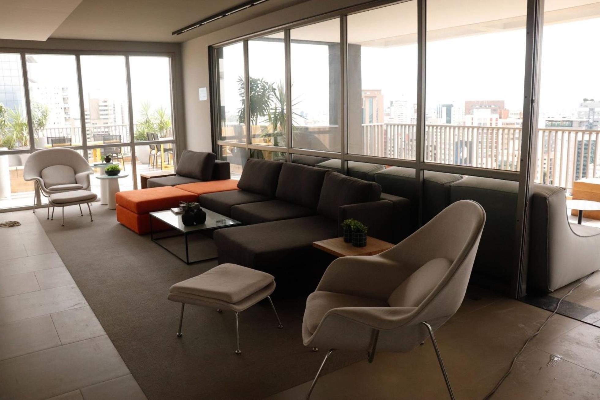 Praticidade E Conforto, Ao Lado Do Hosp Oswaldo Cruz. Tatil Evi