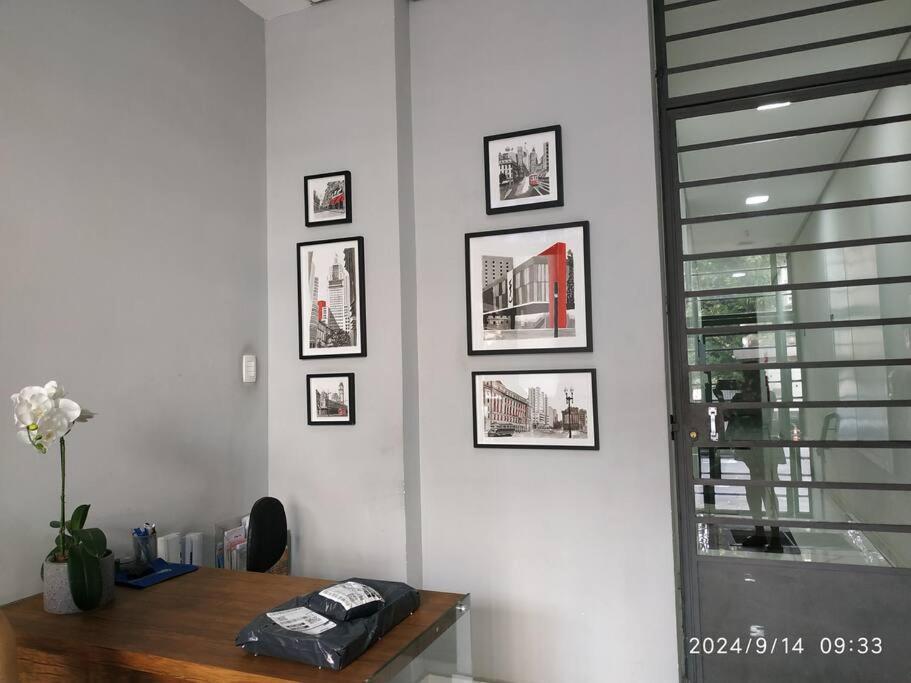 Bela Vista - Estacionamento Ao Lado Apartment *