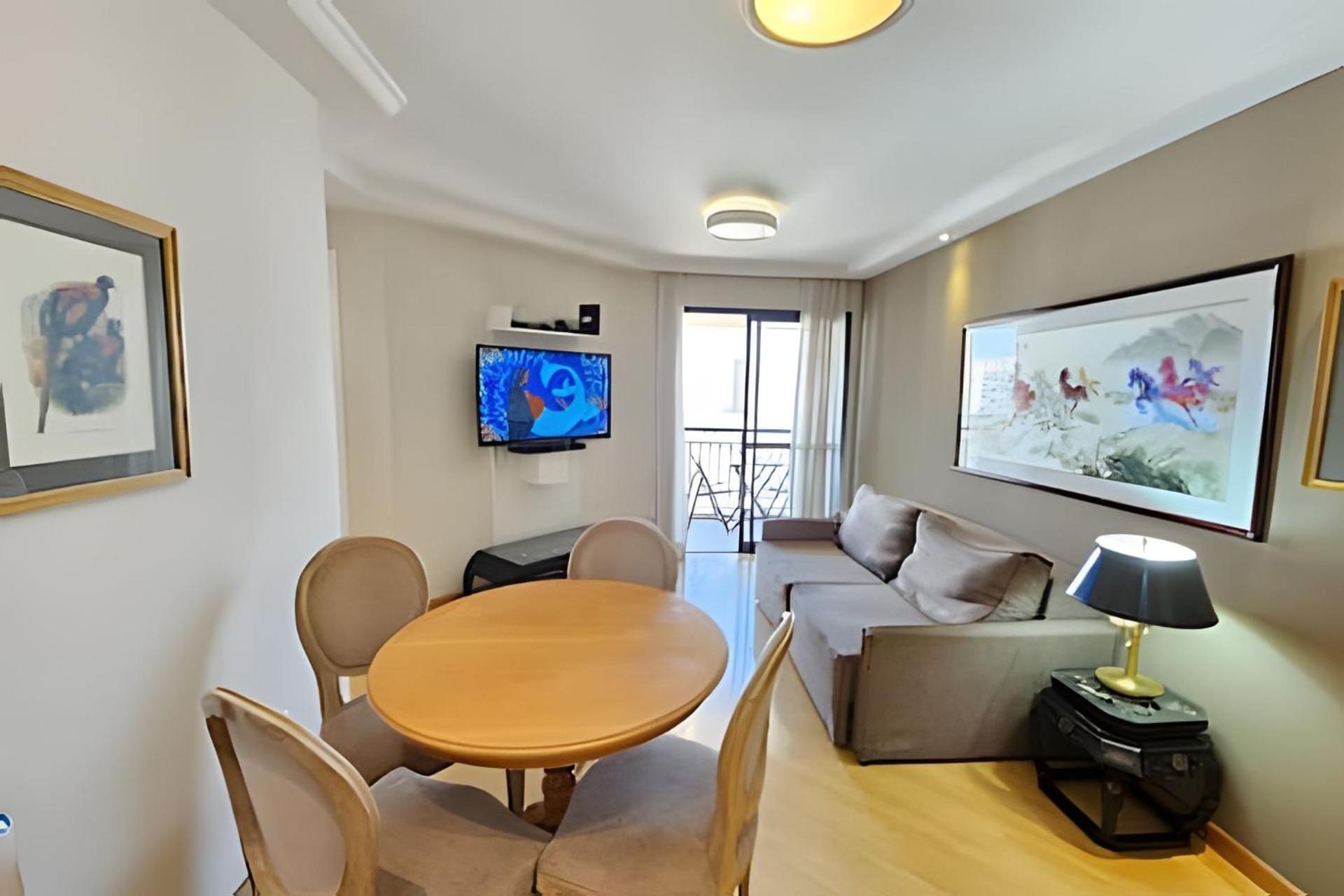 Flat Com Dois Quartos Em Moema Daire Sao Paulo