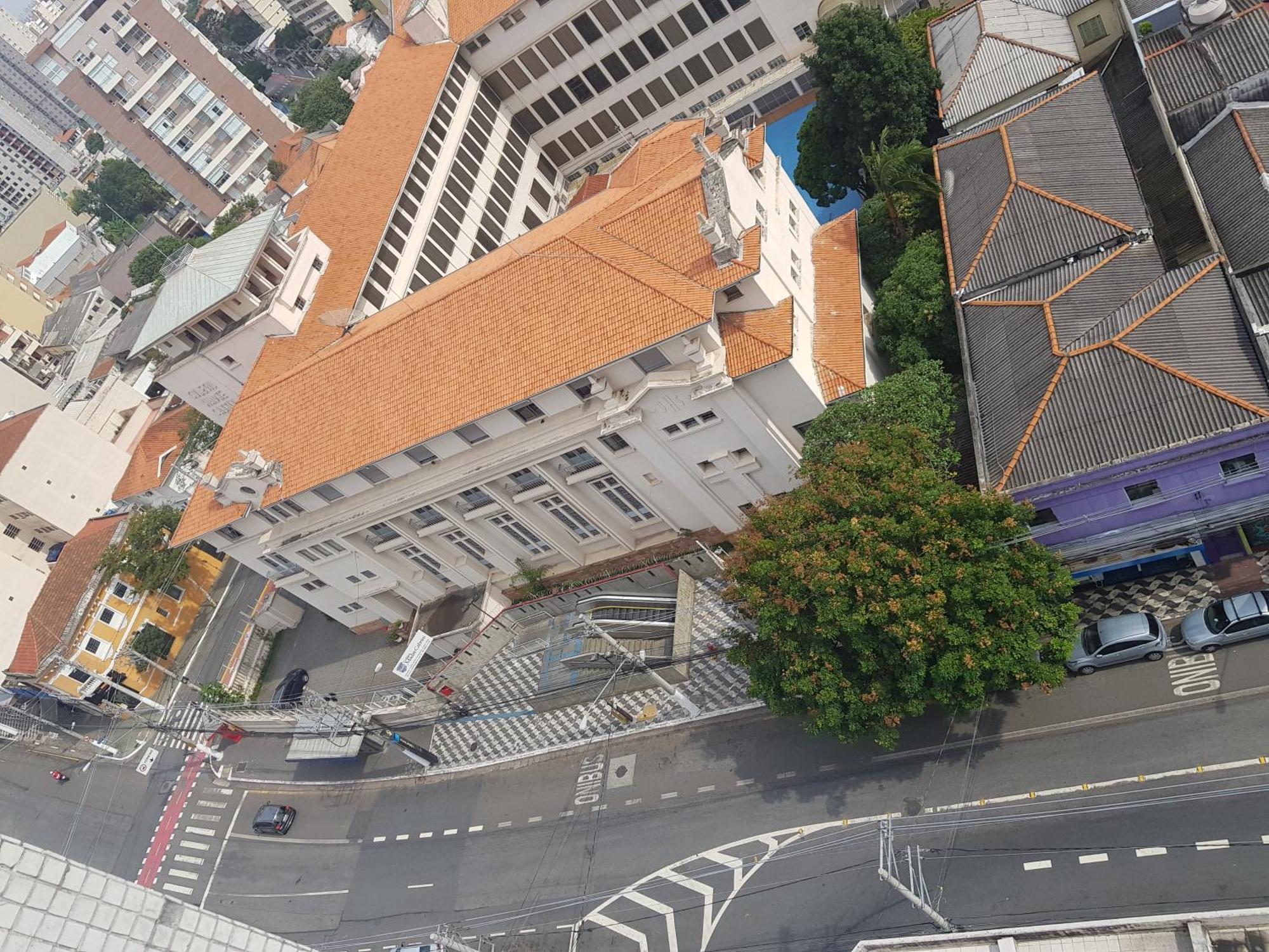 Daire Apto Mariana, Frente Ao Metro *