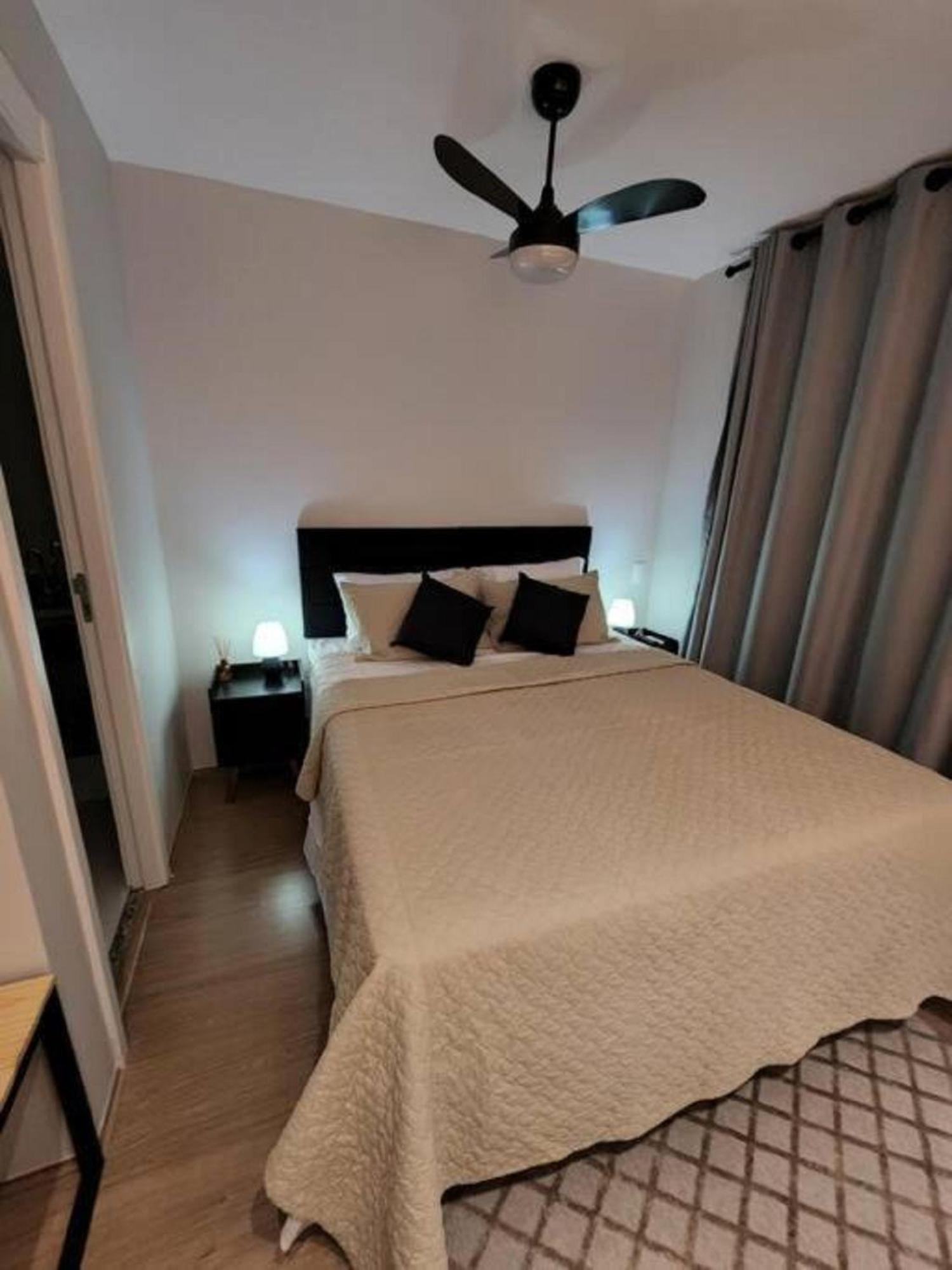 Apartemen Completo A 50 M Do Metro Sao Paulo