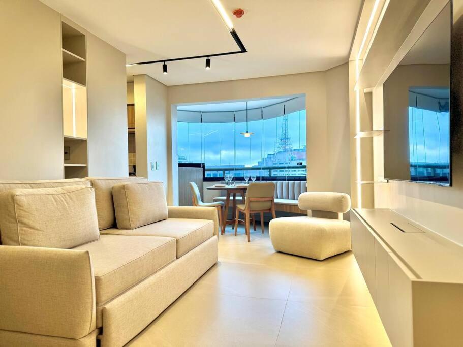 Căn hộ 2412 - Rentaqui Design Contemporaneo *