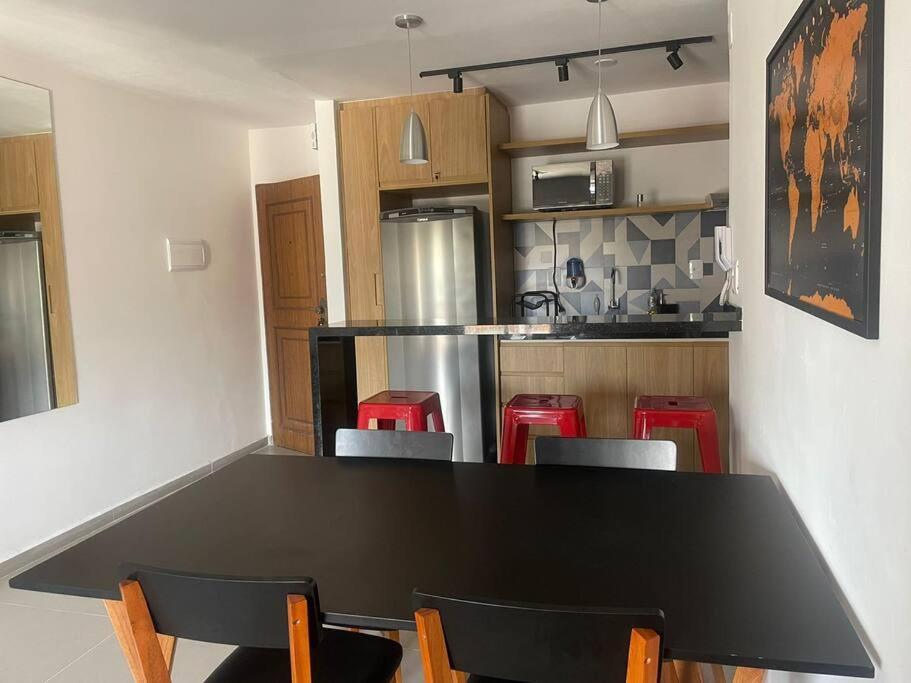 Apto 2dorm Reformado Ao Lado Ao Lado Do Allianz Pe0061 Apartment