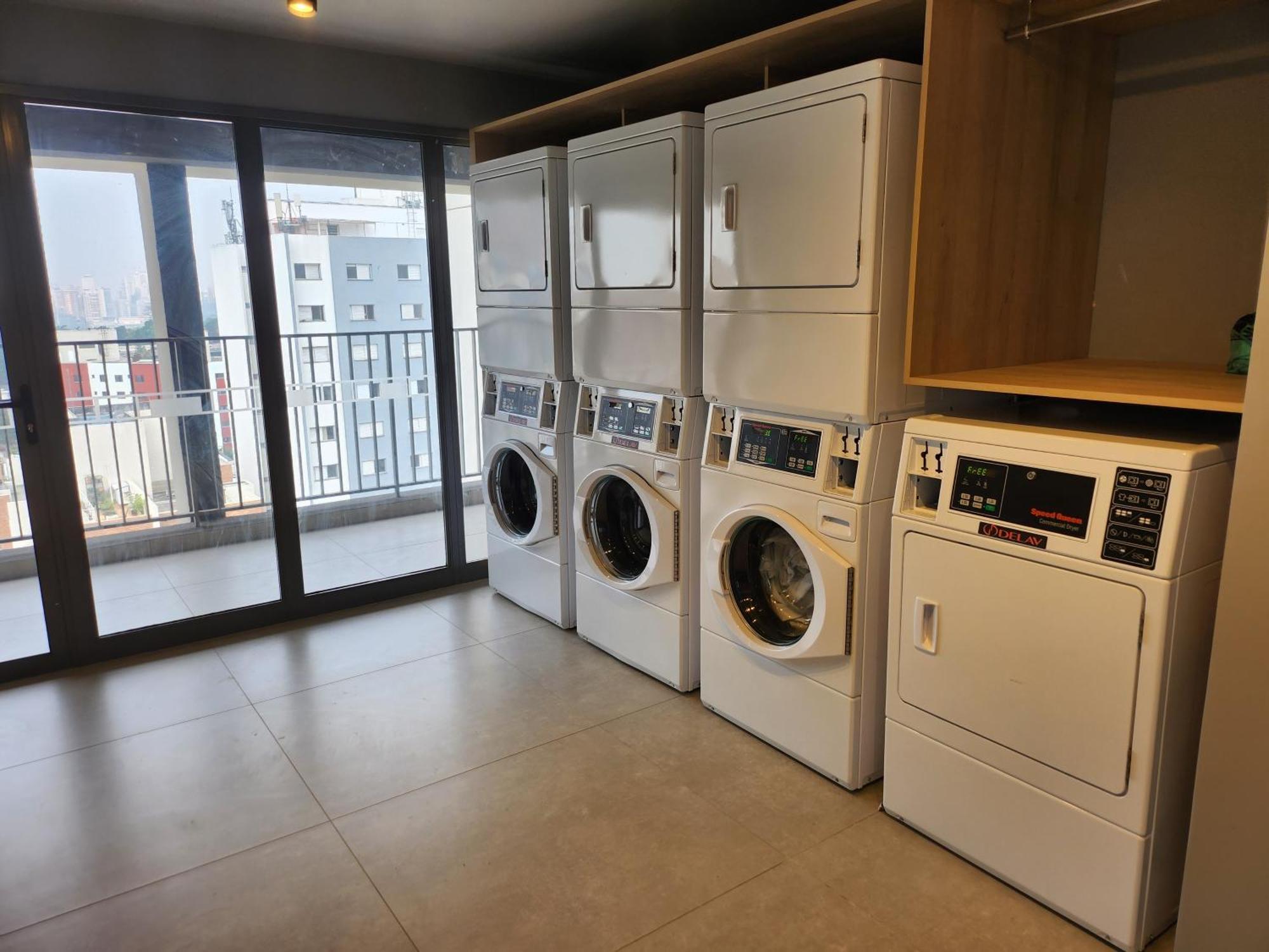 Pinheiros Madalena & Jardins 1709 *