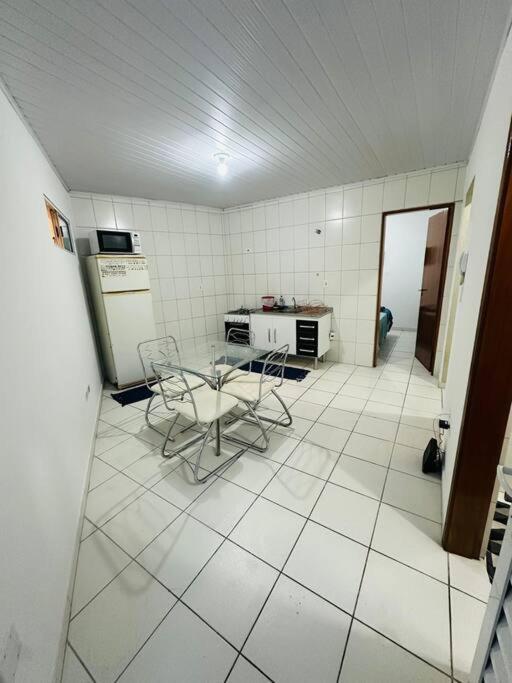 Apartamento Kitnet Mobiliada Casa Zn Cod 10