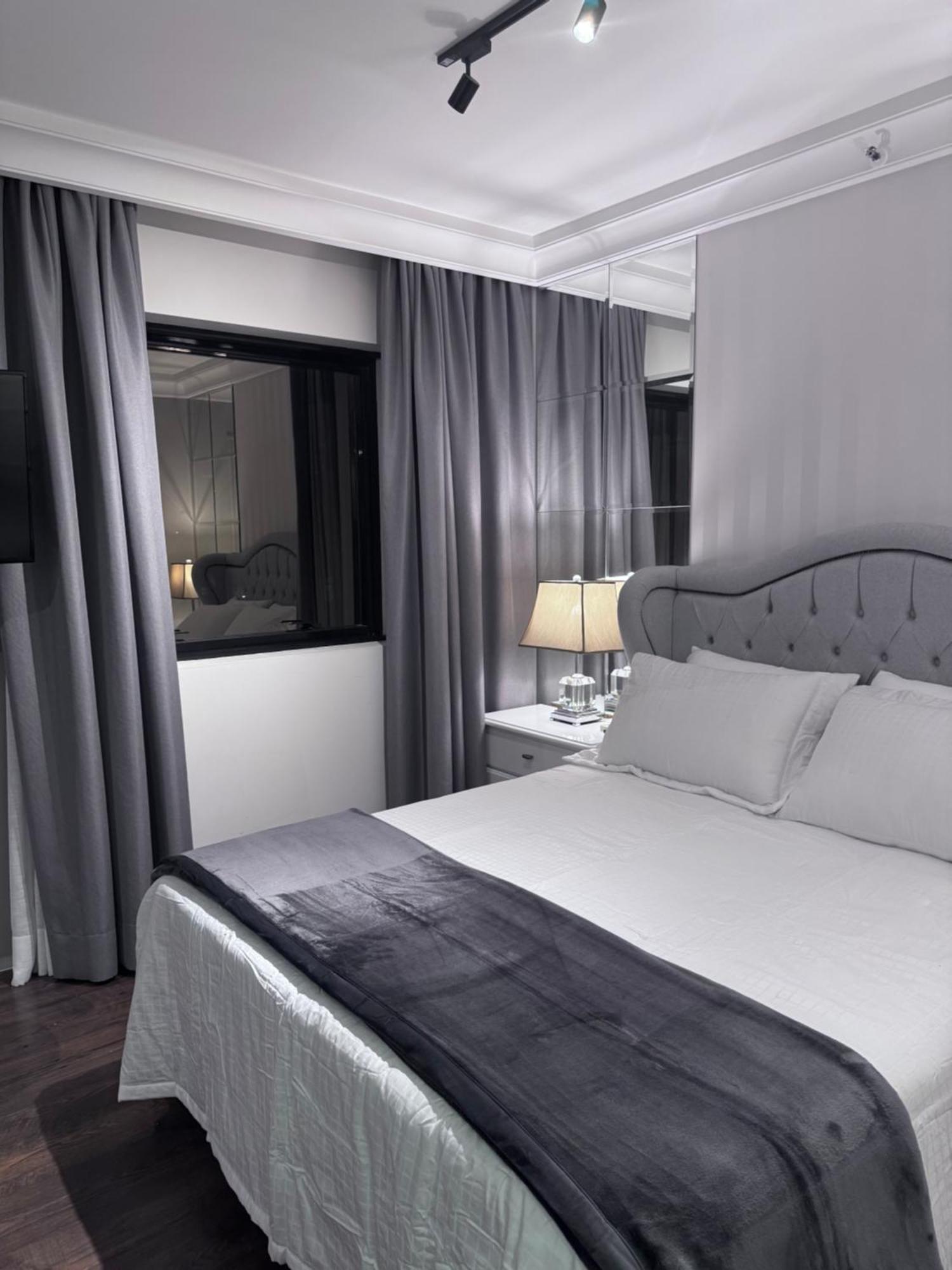 Flat Higienopolis Com Varanda 4*