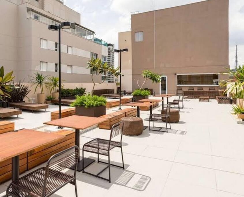 Completo Ar Cond Pinheiros - Sp Apartment