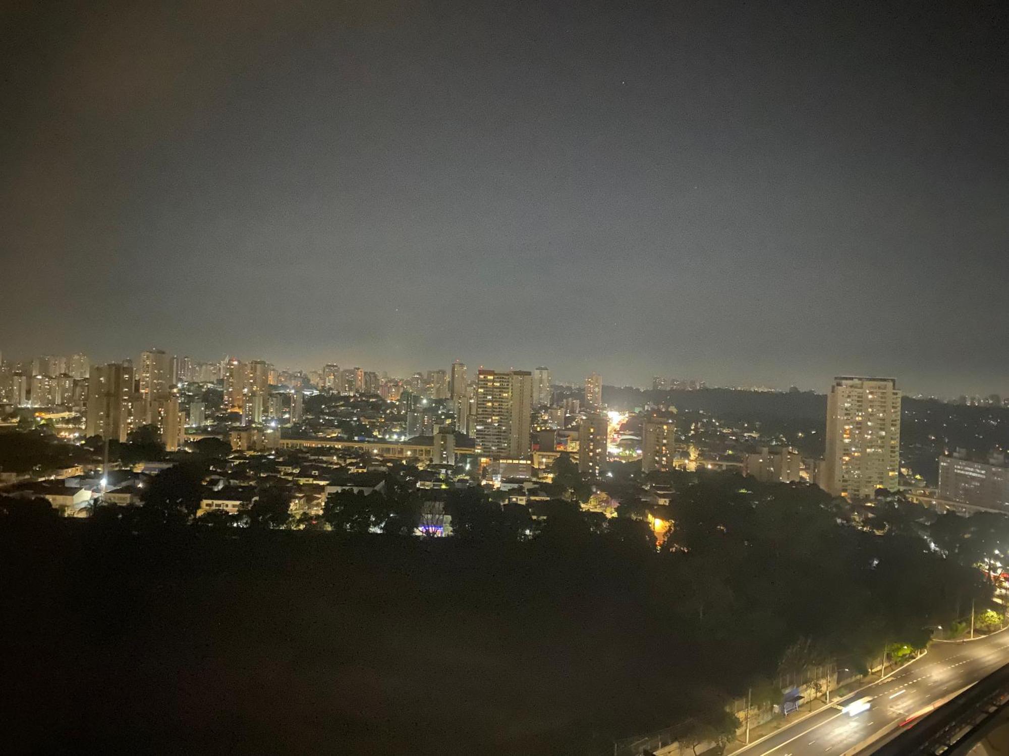 Flat Maravilhoso Em Frente Ao Aeroporto De Congonhas - H1601 Sao Paulo