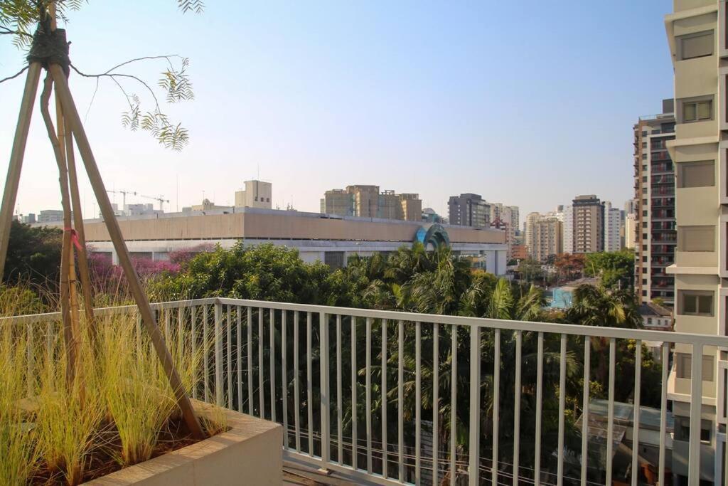 On Imares - Moema Apartment