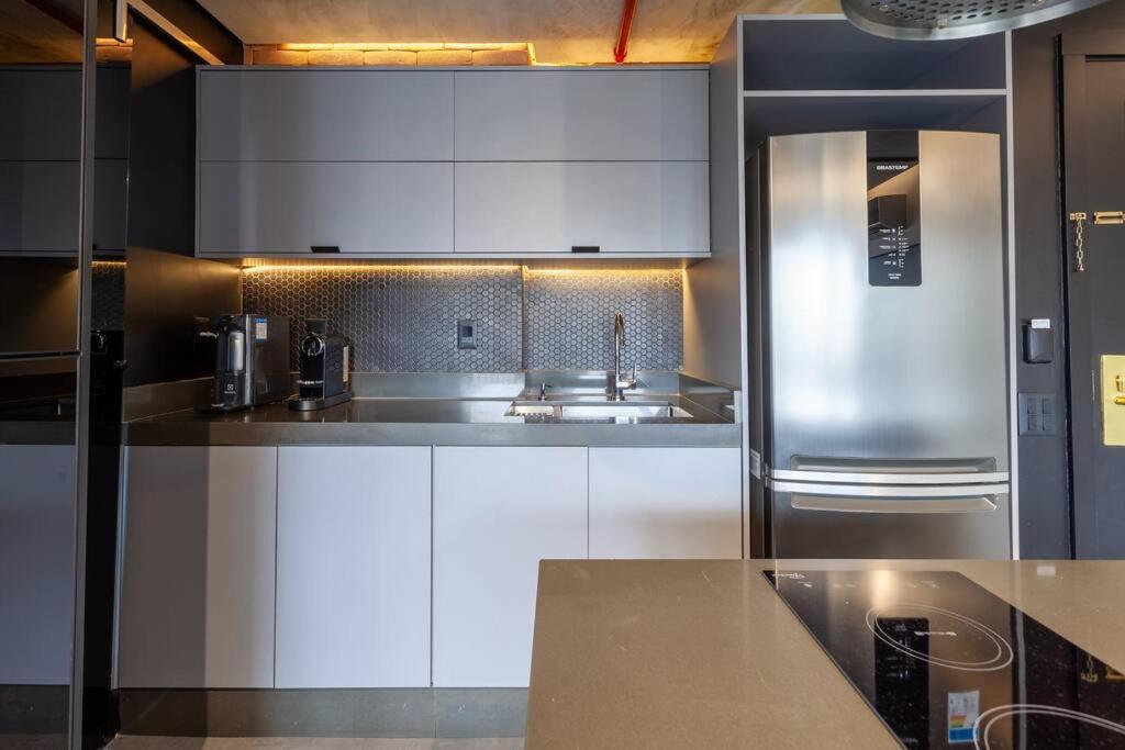 Flat Luxuoso Em De Luxo No Itaim Bibi
