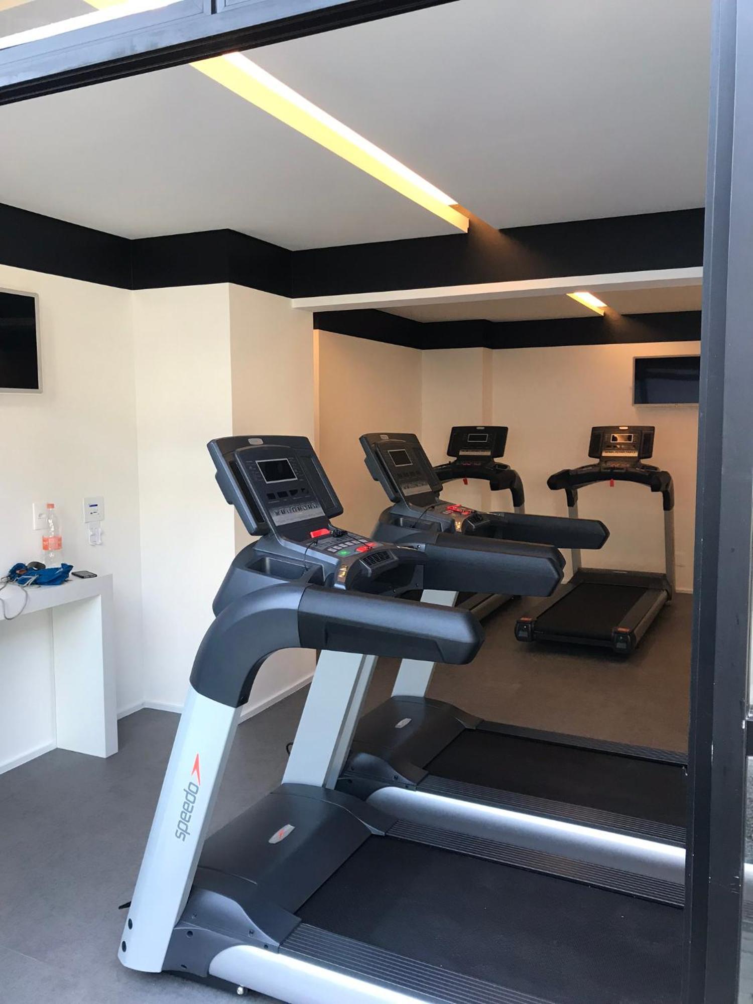 Moderno No Centro - Check-in Digital E Wi-fi Rapido Apartamento *