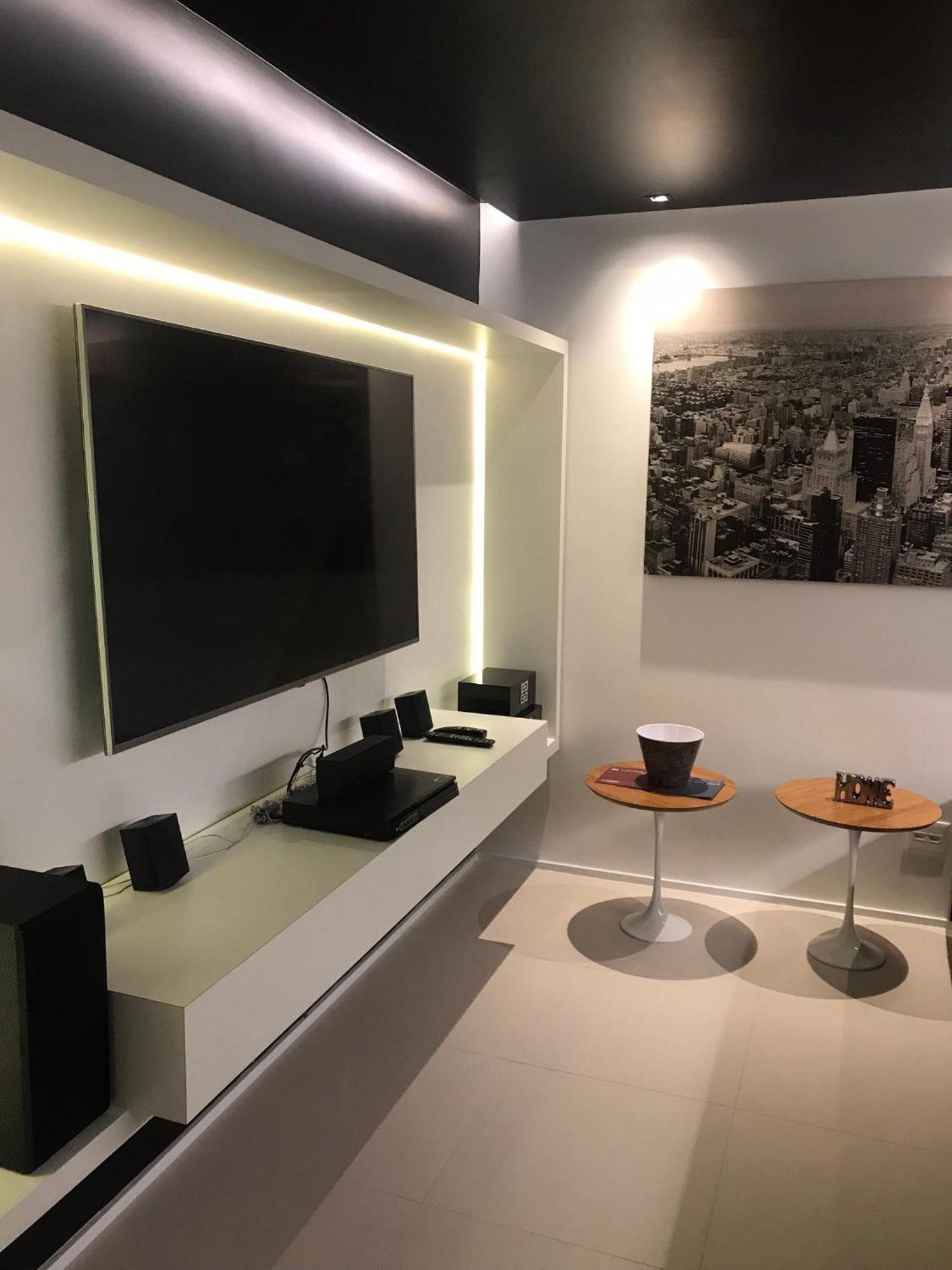 Moderno No Centro - Check-in Digital E Wi-fi Rapido Apartamento *