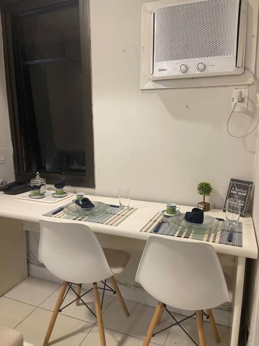 Flat Moema Com Varanda,lazer,servicos E Vaga Apartment *