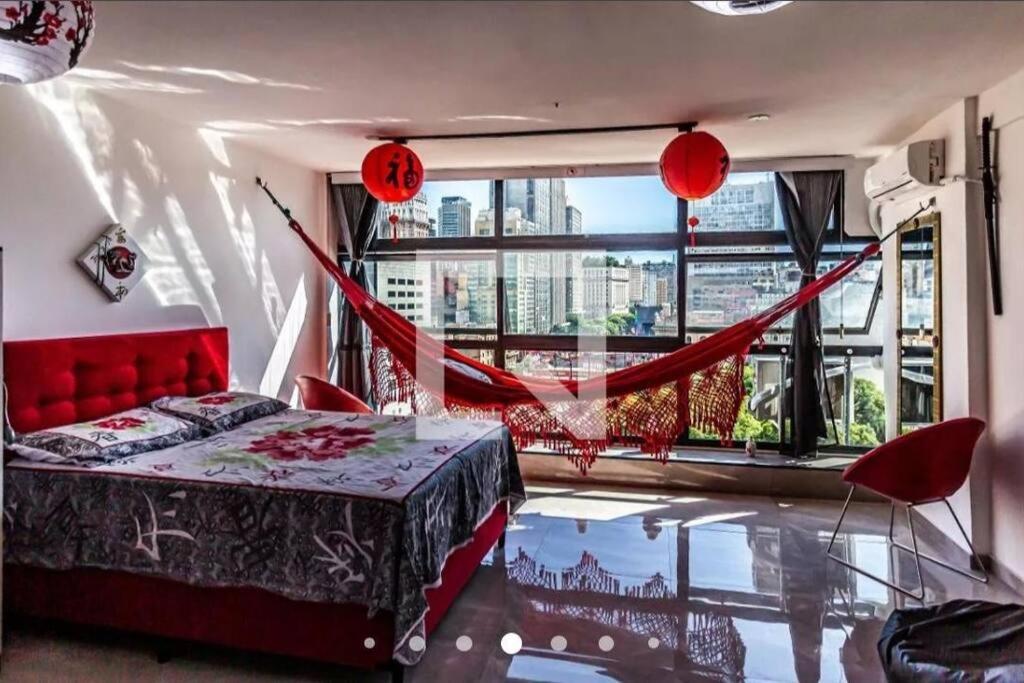Apartment Home *