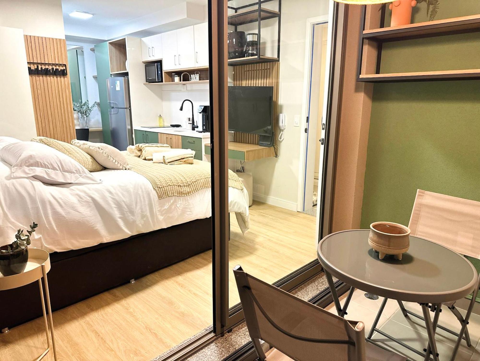 Becker Next To Allianz Park High Speed Wifi Pet Friendly Apartment *
