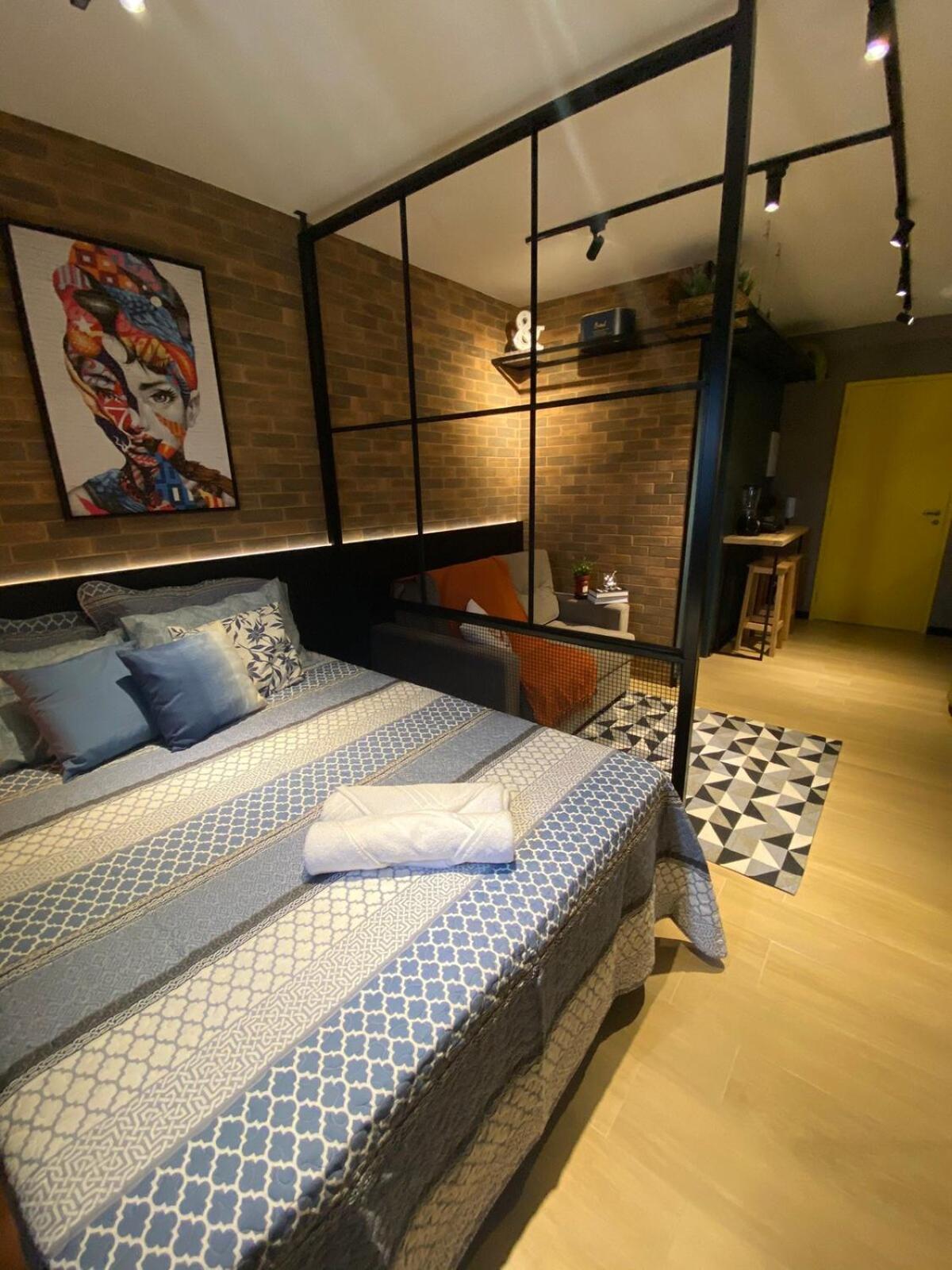 F1407 - 5 Stars: Industrial Loft Frei Caneca | Paulista Apartment *