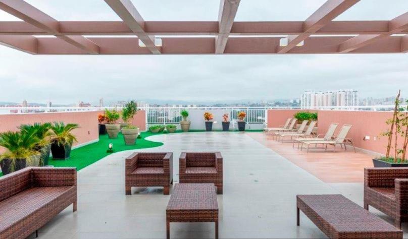 B714 - Excellent Location - Downtown Apartment