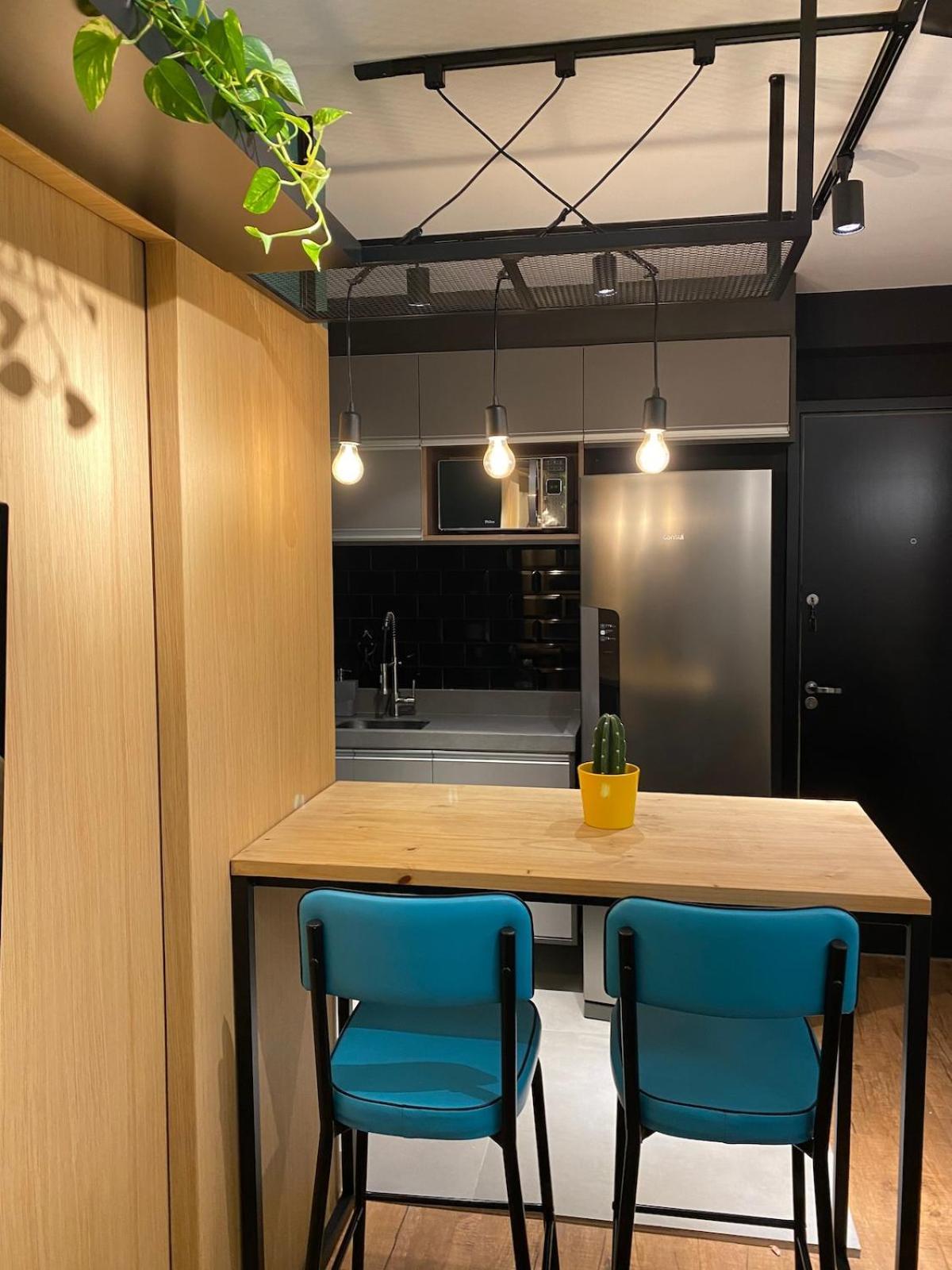 Apartment B714 - Excellent Location - Downtown
