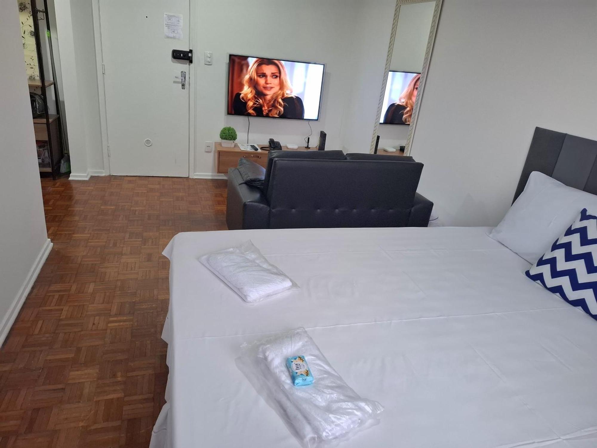 Ap 709 - A Poucos Passos Da Avenida Paulista! Apartment