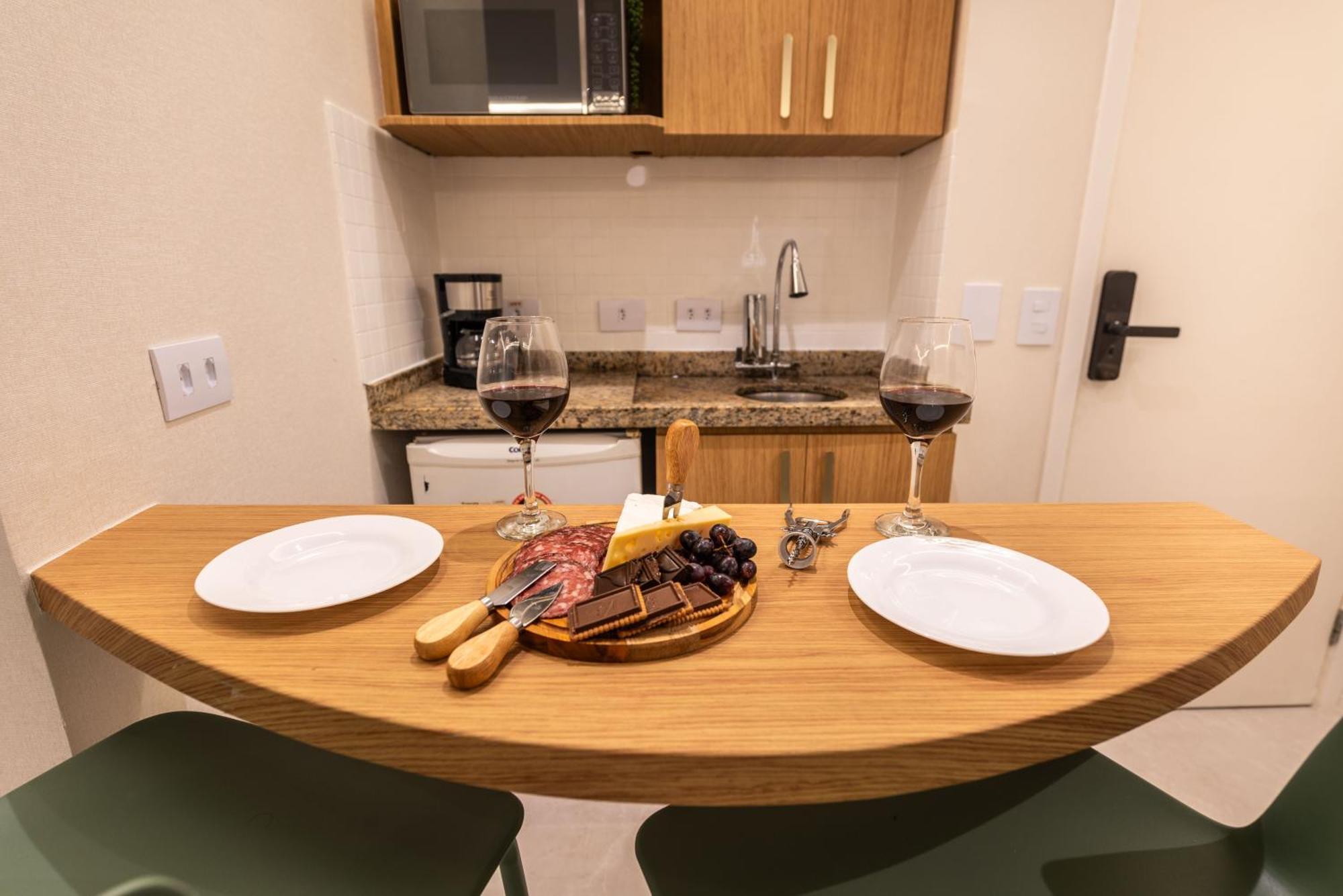 Charmoso, A 3 Minutos A Pe Da Oscar Freire Apartment *