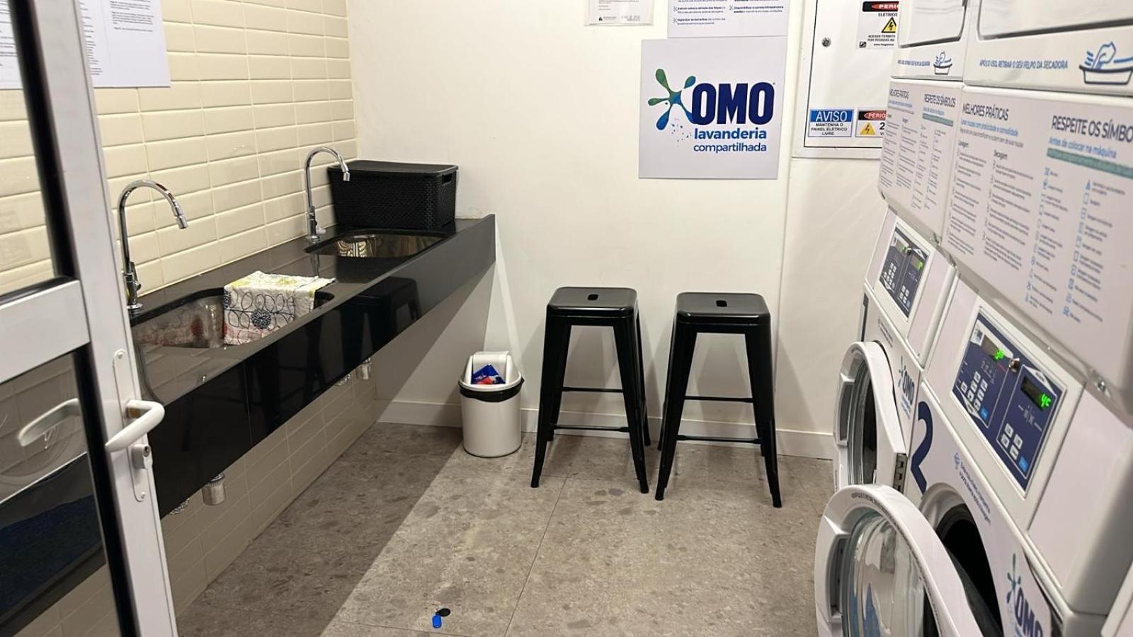 Apartamento, Novo, Sacada, 2 Dorms, No Polo Cultural E Eventos Da De * Sao Paulo