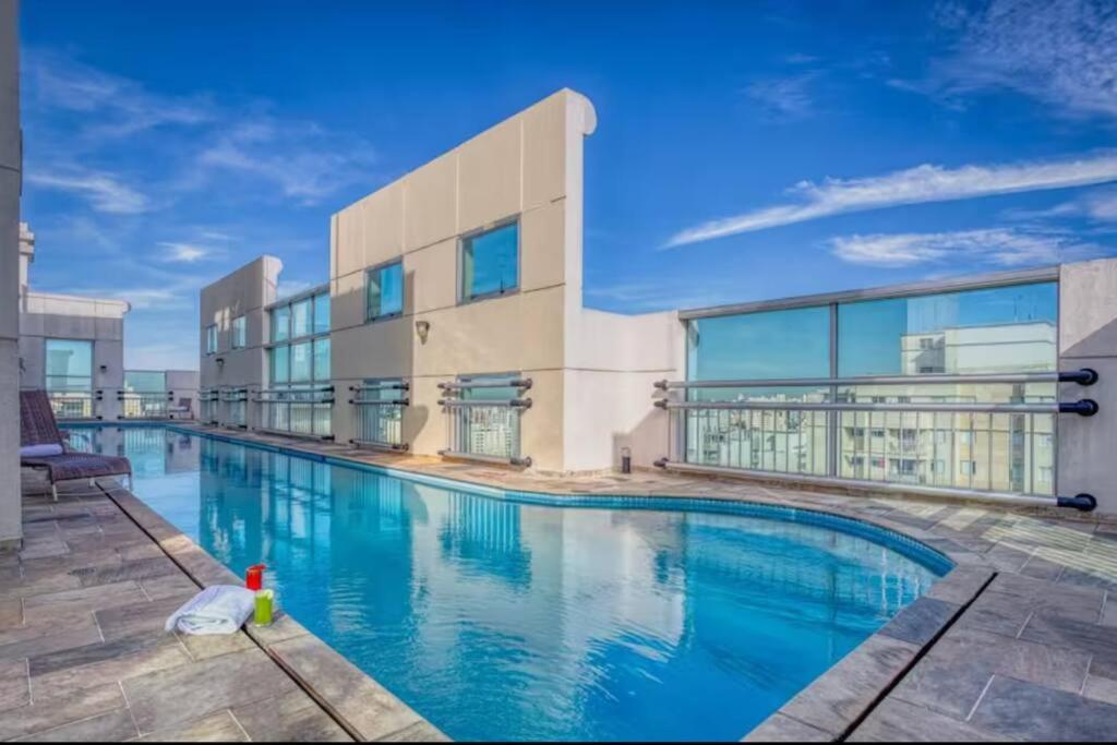 Lindo Flat Em Pinheiros Na Rua Oscar Freire E Proximo Hospital Clinicas Apartment Sao Paulo