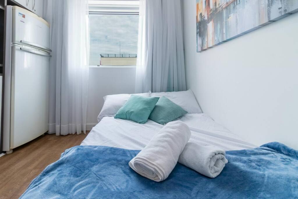 Lindo Flat Em Pinheiros Na Rua Oscar Freire E Proximo Hospital Clinicas Apartment