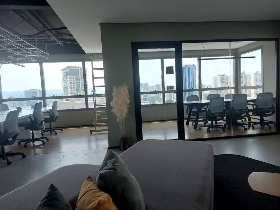 Aconchegante Nik,perfeito Hospedagem, 1001 Apartment