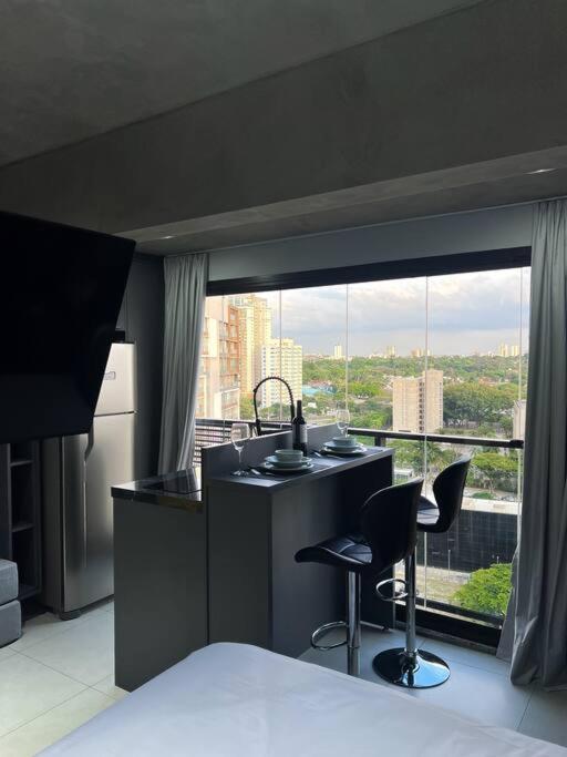 Executivo A 230m Do Metro Brooklin Apartment Sao Paulo