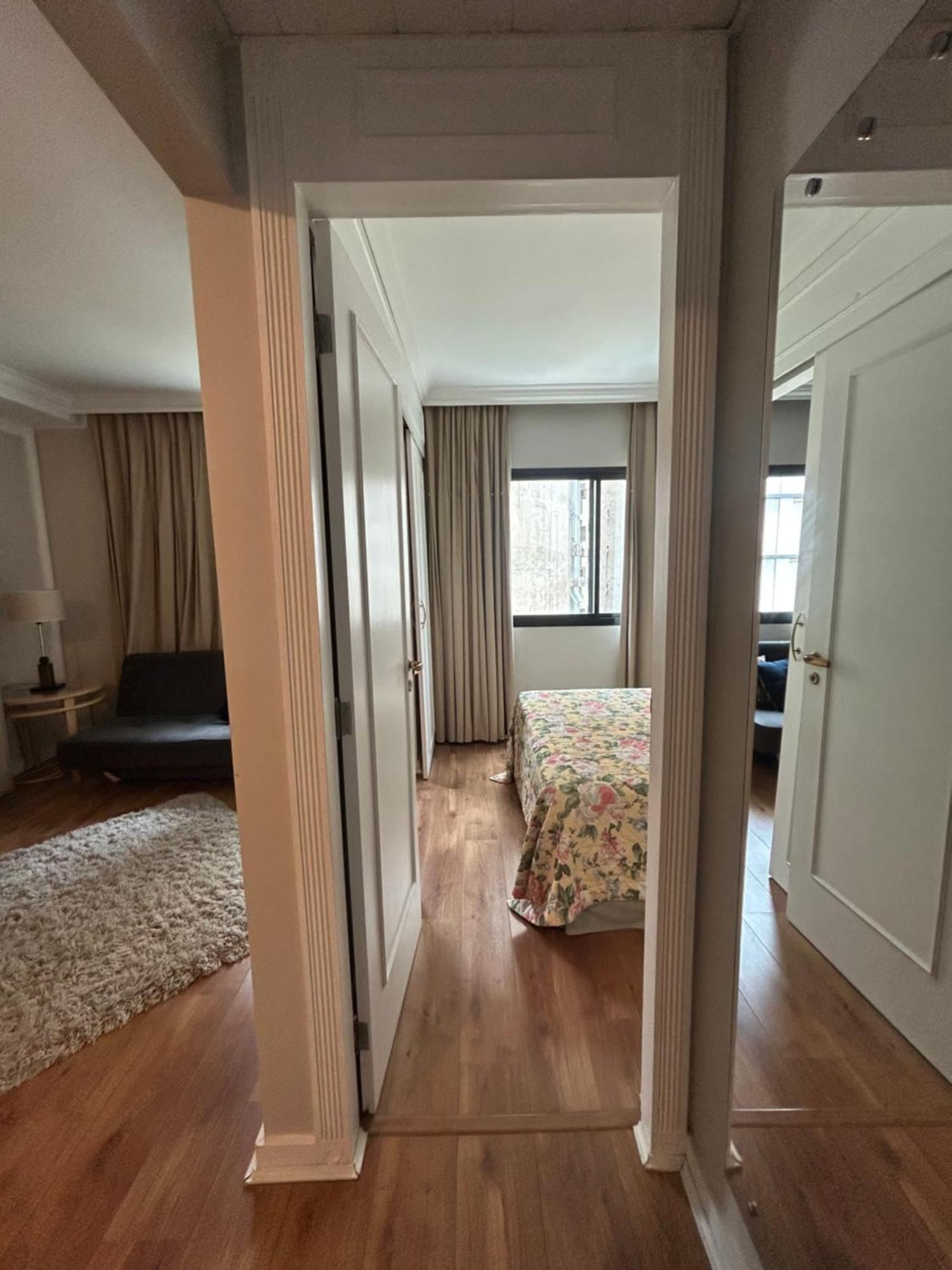 Flat Pamplona Jardins Univer Com Garagem E Cozinha 1209 Apartemen