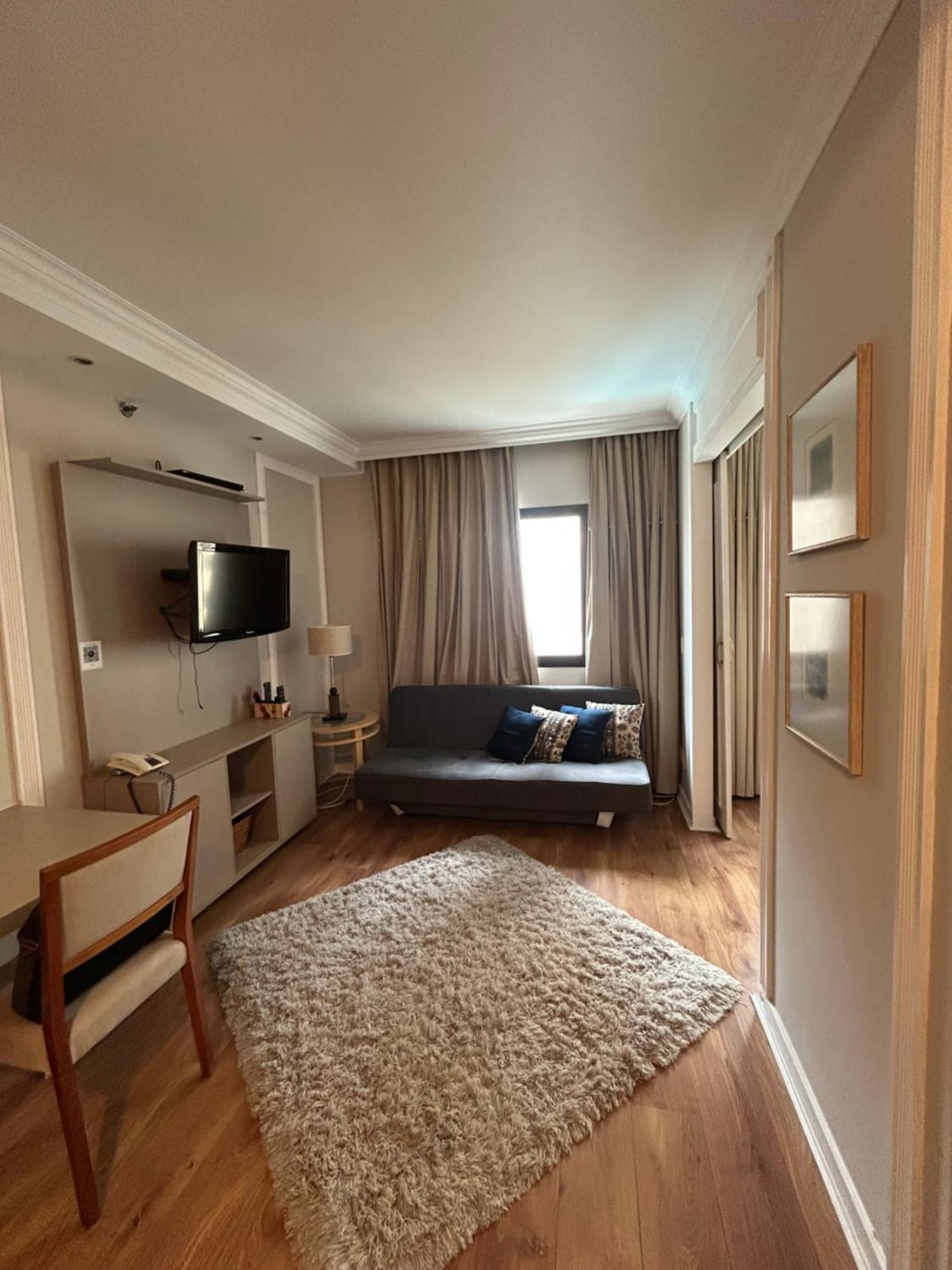 Apartemen Flat Pamplona Jardins Univer Com Garagem E Cozinha 1209 Sao Paulo