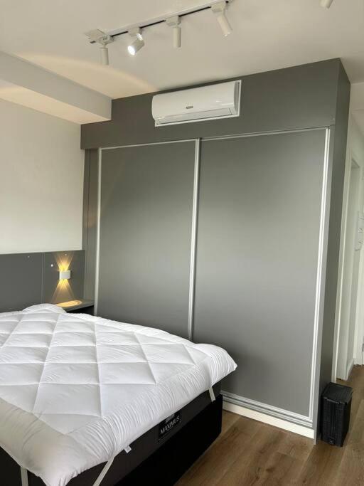 Apartemen No Brooklin Ao Lado Metro *