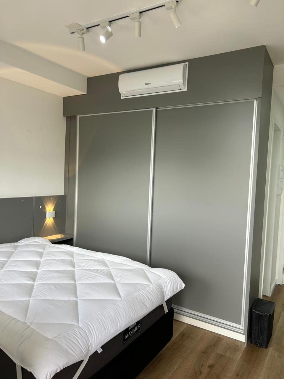 Apartemen No Brooklin Ao Lado Metro *