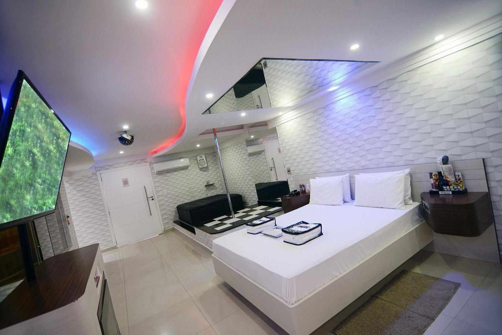 Love hotel Secrets 6 *