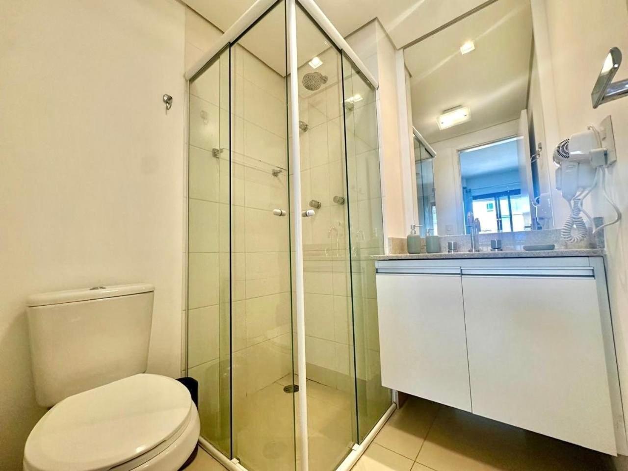 Moderno - Ar Condicionado, Estacionamento E Piscina Apartment *