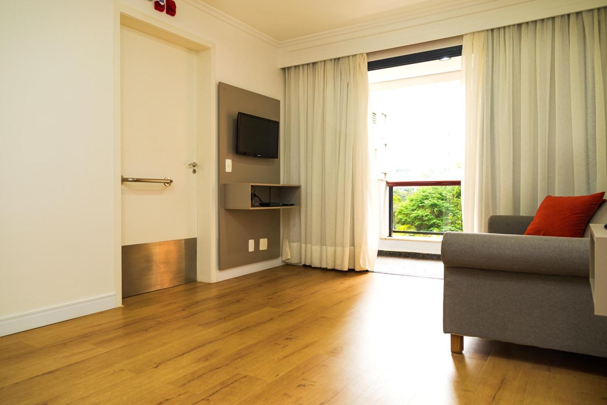 Transamerica Executive Higienopolis 4*