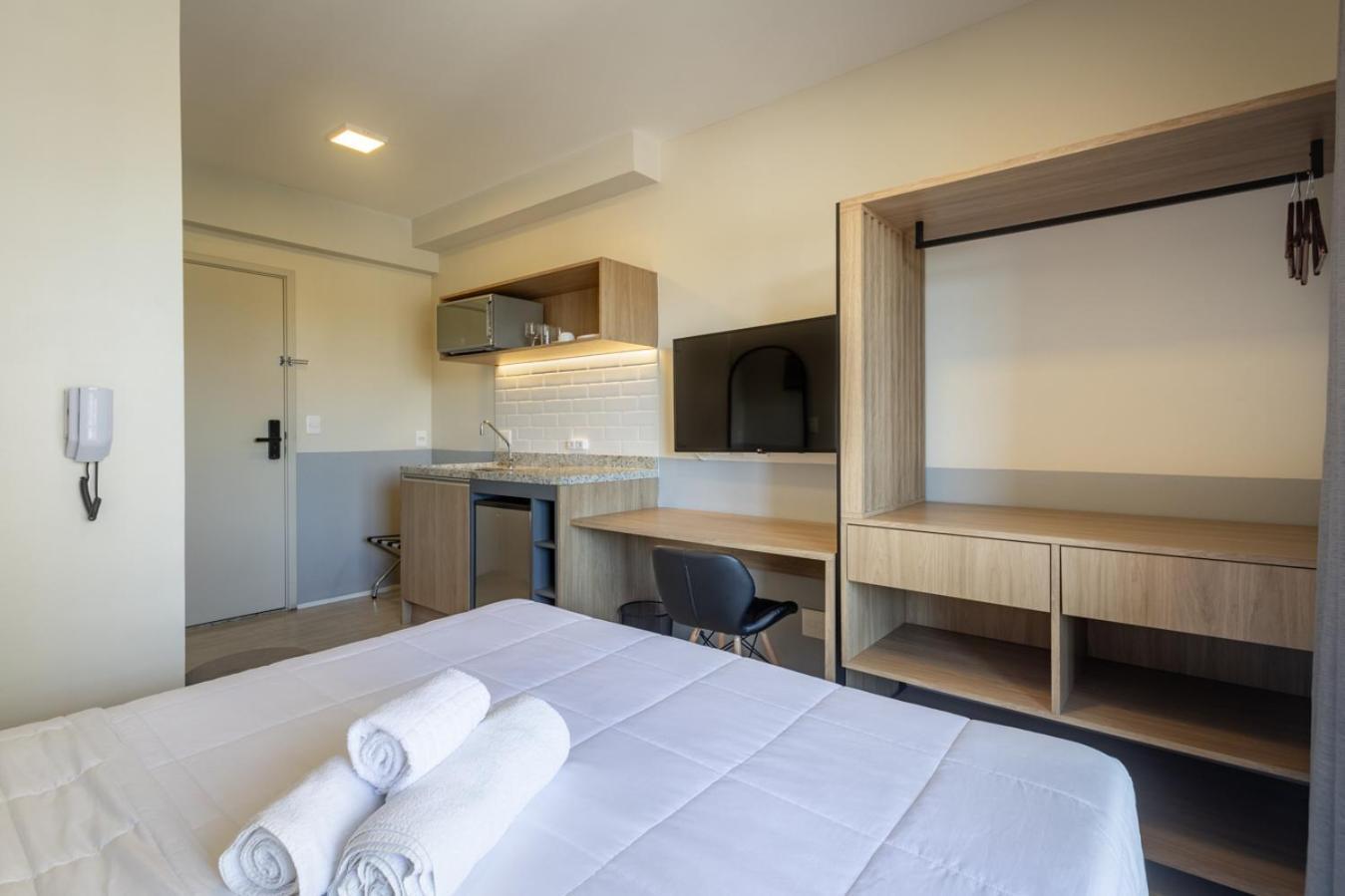 Daire 360 Brooklin