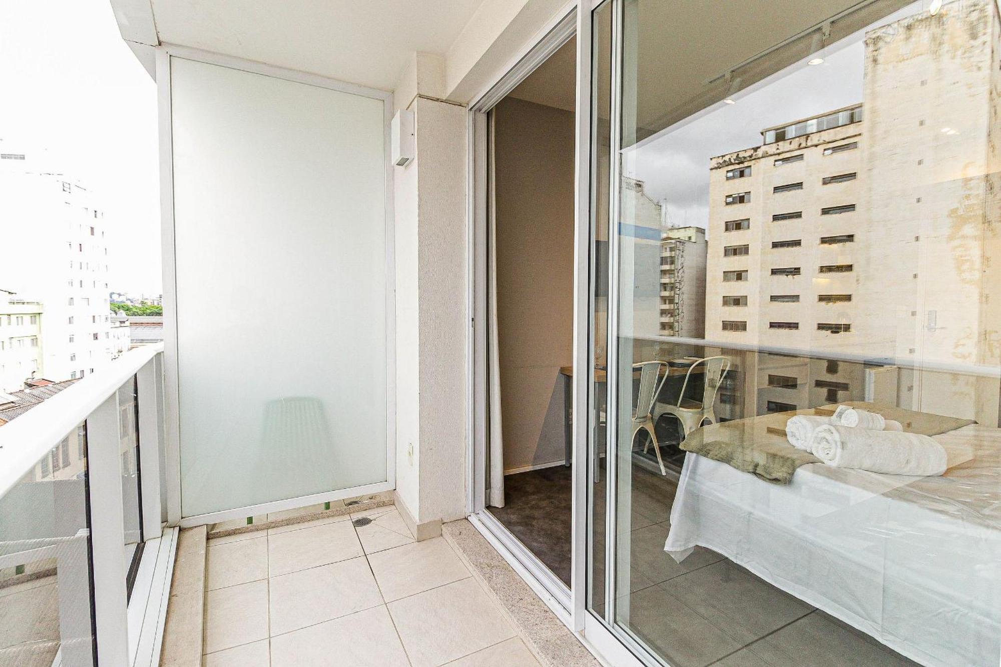 Lz813 - Apto Na Luz | Moderno Com Piscina Sao Paulo