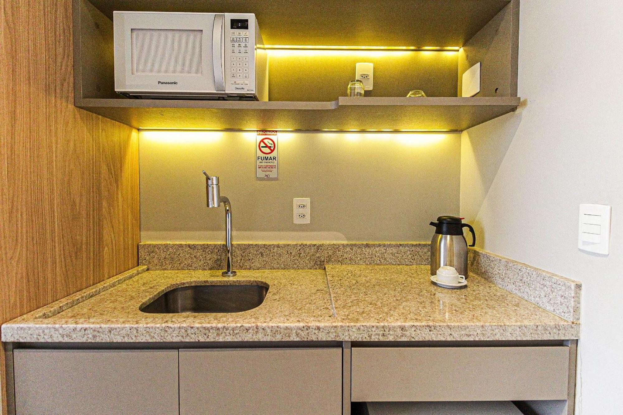 Lz813 - Apto Na Luz | Moderno Com Piscina *