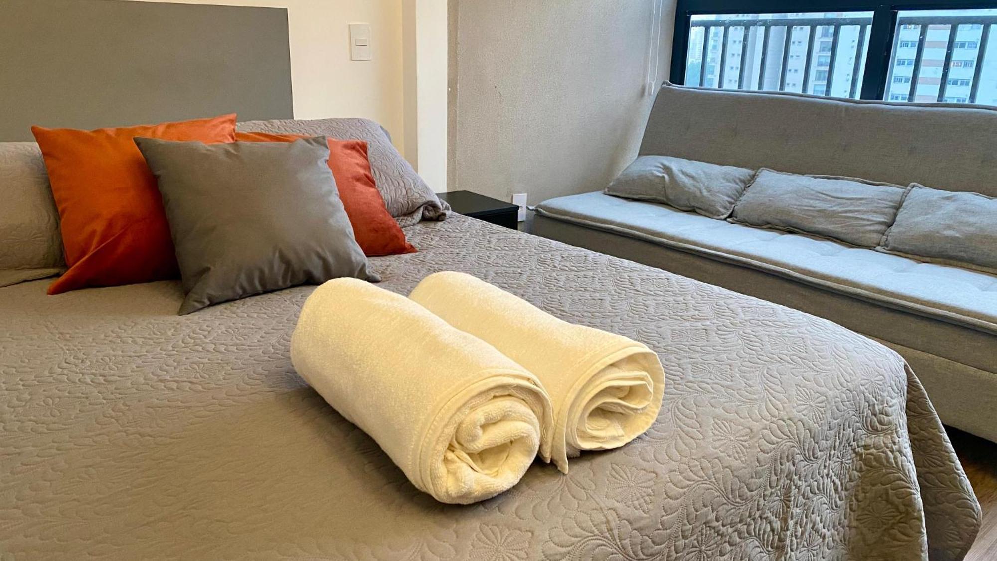 1214 Lux Allianz Park Apartment *