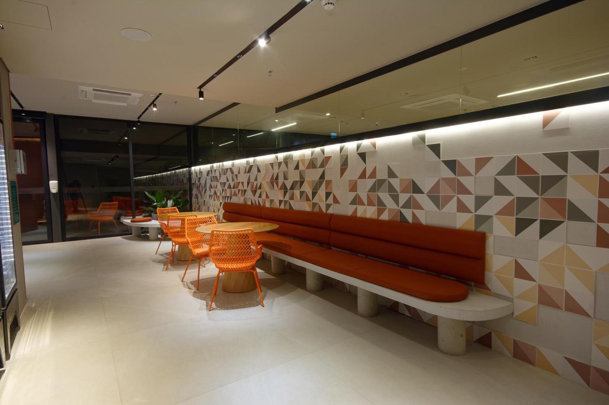 Hotel Golden Tower Express Nacoes Unidas By Fenix 3*