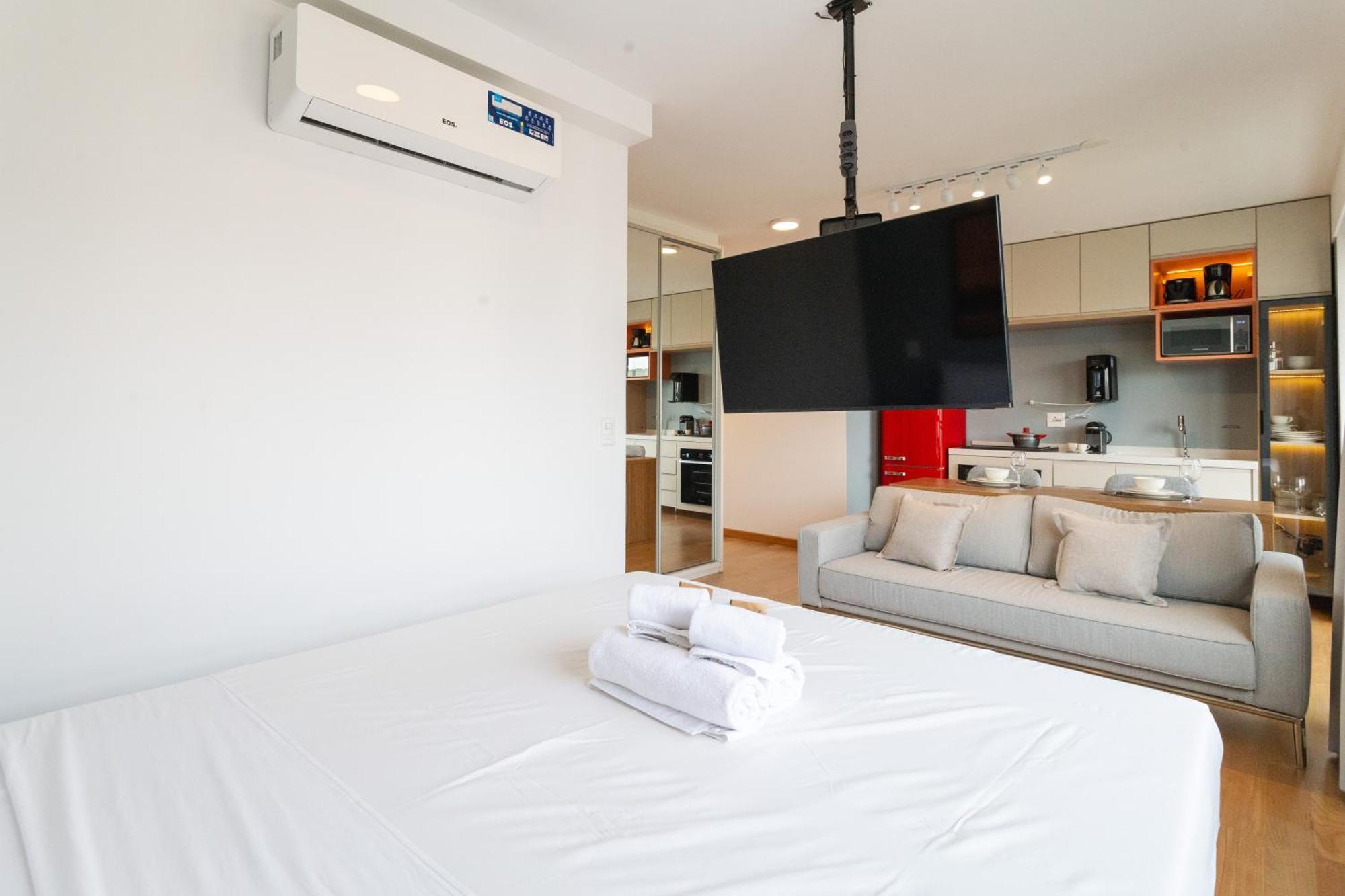 Na Madalena Com Lazer E Garagem Apartment