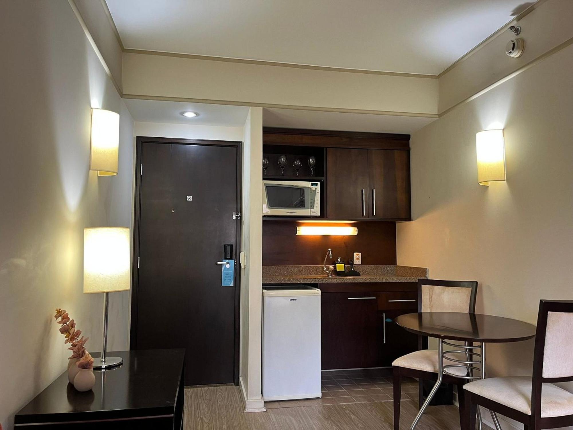 Flat No Itaim | Elegante E Aconchegante - Delfhy Căn hộ São Paulo