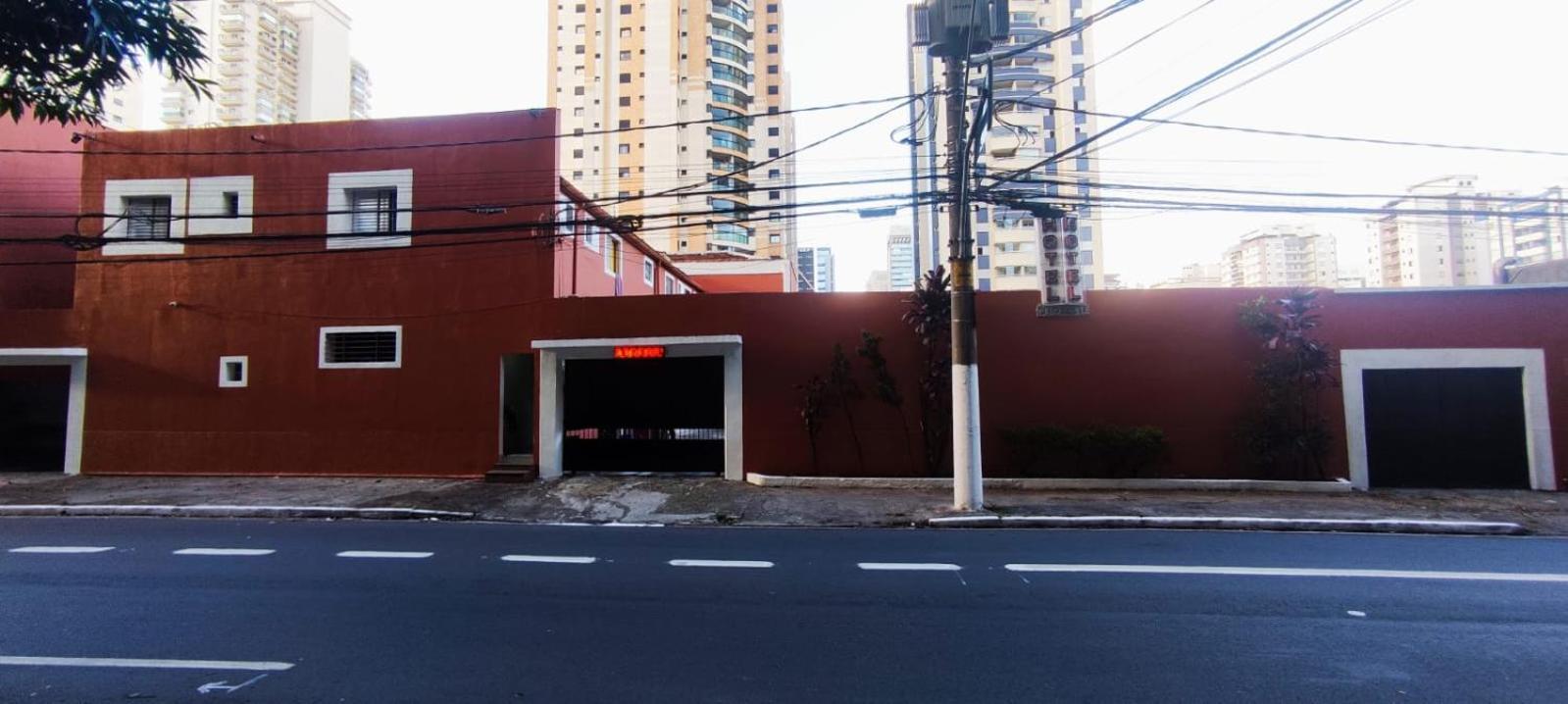 Lado Leste 2* Sao Paulo