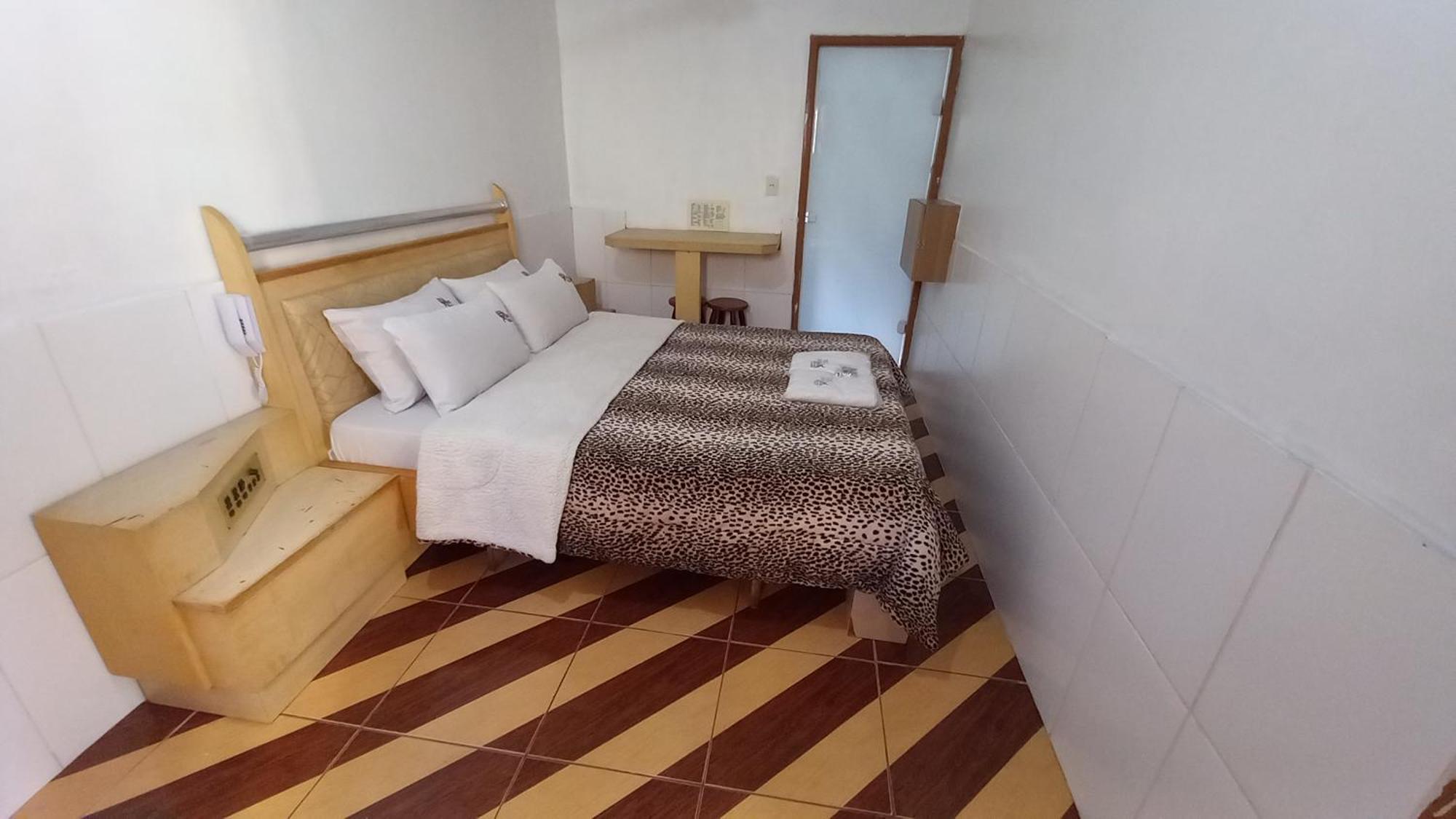 Lado Leste Hotel