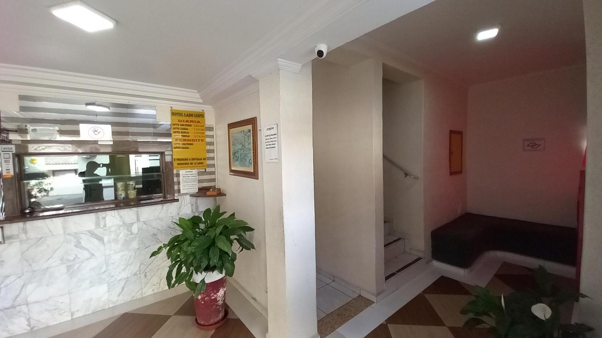 Hotel Lado Leste