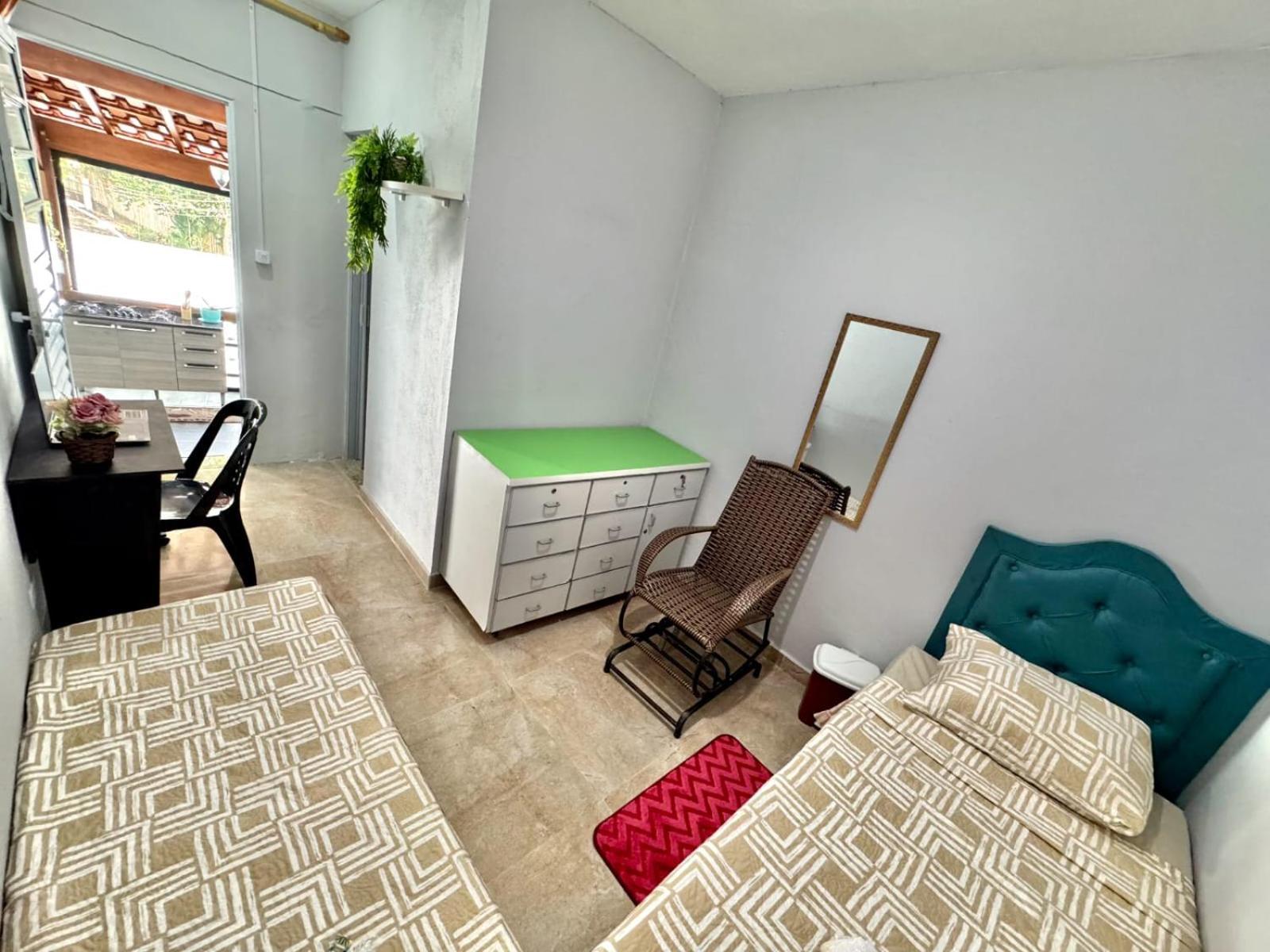 E Quartos Com Localizacao Privilegiada, 7 Minutos Do Aeroporto De Congonhas Homestay