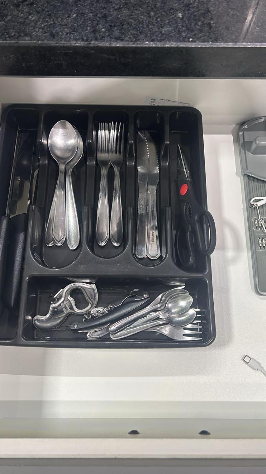 Apartemen No Brooklin Ao Lado Metro Sao Paulo